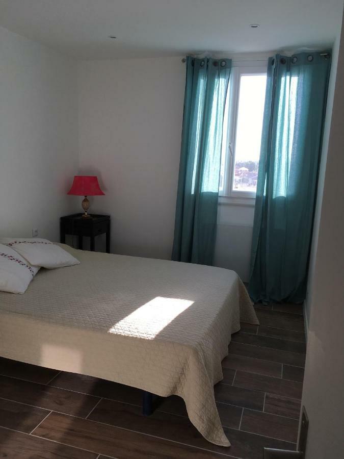 Reve Bleu Apartment *